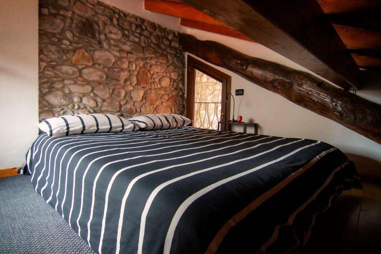 Piccola Casa Vacanze - Small Vacation House Porto Valtravaglia Exterior foto